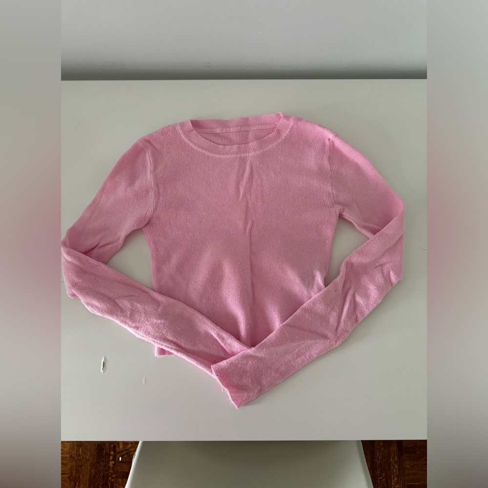 SHEIN RIBBED KNIT CROP SWEATER SUZE MEDIUM IN PINK - Picture 3 of 5